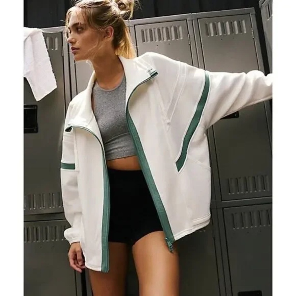 Free People FP Movement Right On Track Zip Up Jacket sz M in White & Green NWT
